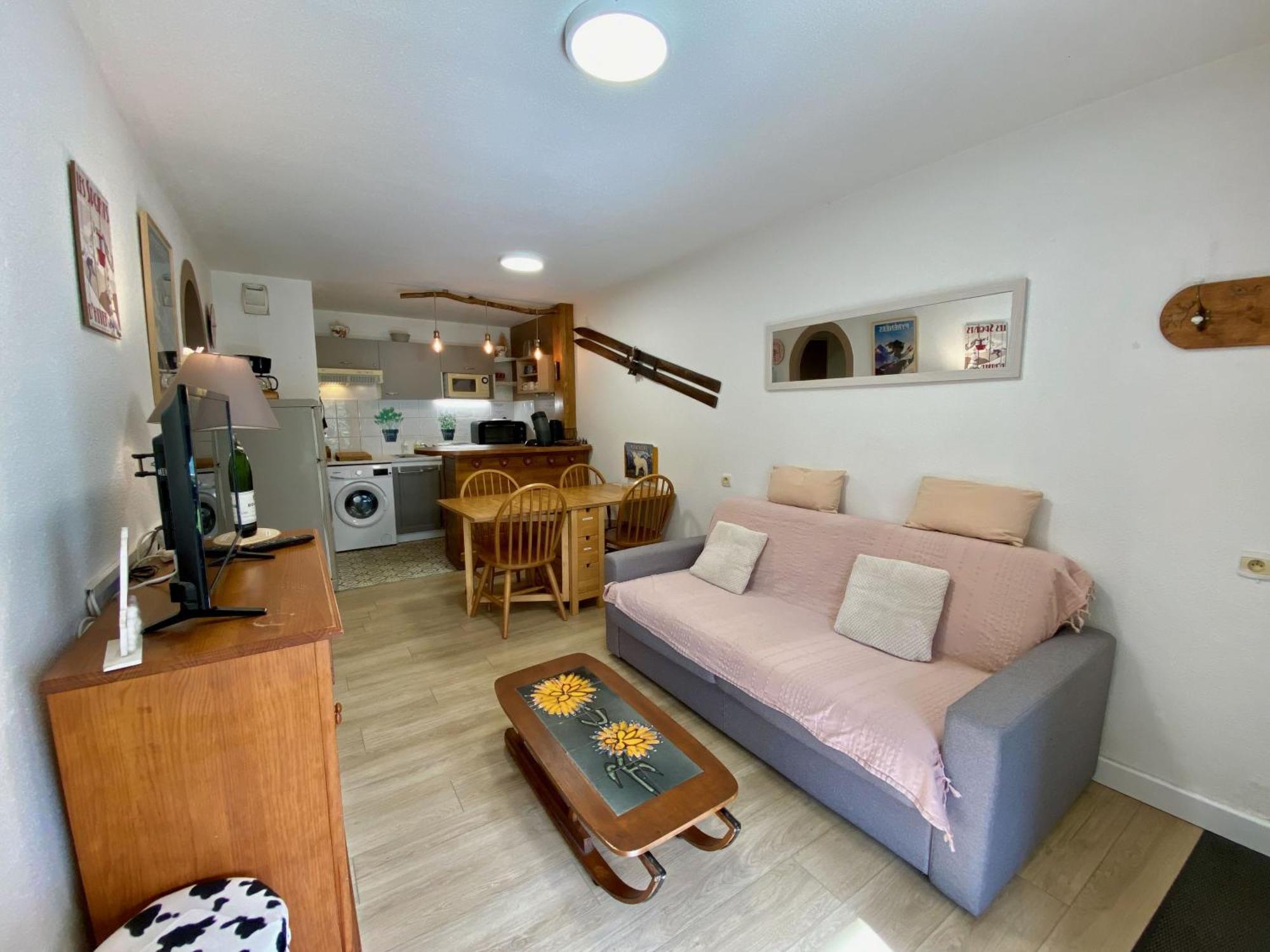 Charmant Logement De Plein Pied Avec Piscine 2* Loudenvielle Exterior foto